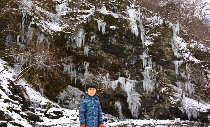 三十槌の氷柱